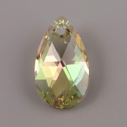 Swarovski Elements přívěsky 6106 – Hruška – Luminous Green – 16mm
