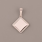 Přívěsek se šlupnou - základna Chessboard Swarovski 8mm - rhodiováno