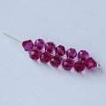 Ukázka navlečení korálků Swarovski Elements na ketlovací nýt
