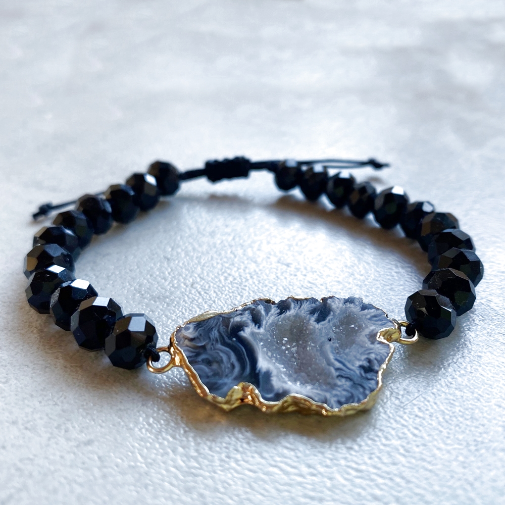 DIY bracelet with beads and agete druzy