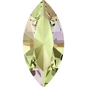 Swarovski NAVETTE 4228 – Luminious Green - 15mm