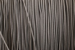 Klobouková guma TMAVĚ ŠEDÁ 1mm - návin 10m 
