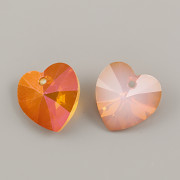 Swarovski Elements přívěsky 6228 – Srdce – White Opal Astral Pink – 14mm