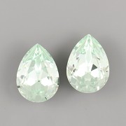 Slzička Swarovski Elements 4320 - Chrysolite 14mm