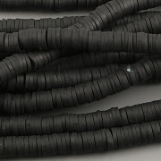 Korálky POLYMEROVÉ HEISHI 6x0,5 - černé návlek