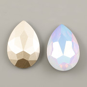 Slza Swarovski Elements 4327 - White Opal Vitrail Light Foiled - 30mm