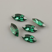Swarovski NAVETTE 4228 – Majestic Green F - 10mm