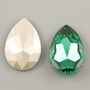 Slza Swarovski Elements 4320 - Majestic Green - 14mm
