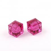 Korálky Swarovski Elements – kostička 5601 – Fuchsia – 6mm